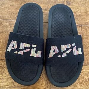 Women’s APL slides